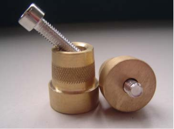 Picture of Positive / Negative Battery Clamp - Fullriver TP 26